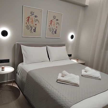 Simple, Calm And Luxurious Apartman Kalamáta Kültér fotó