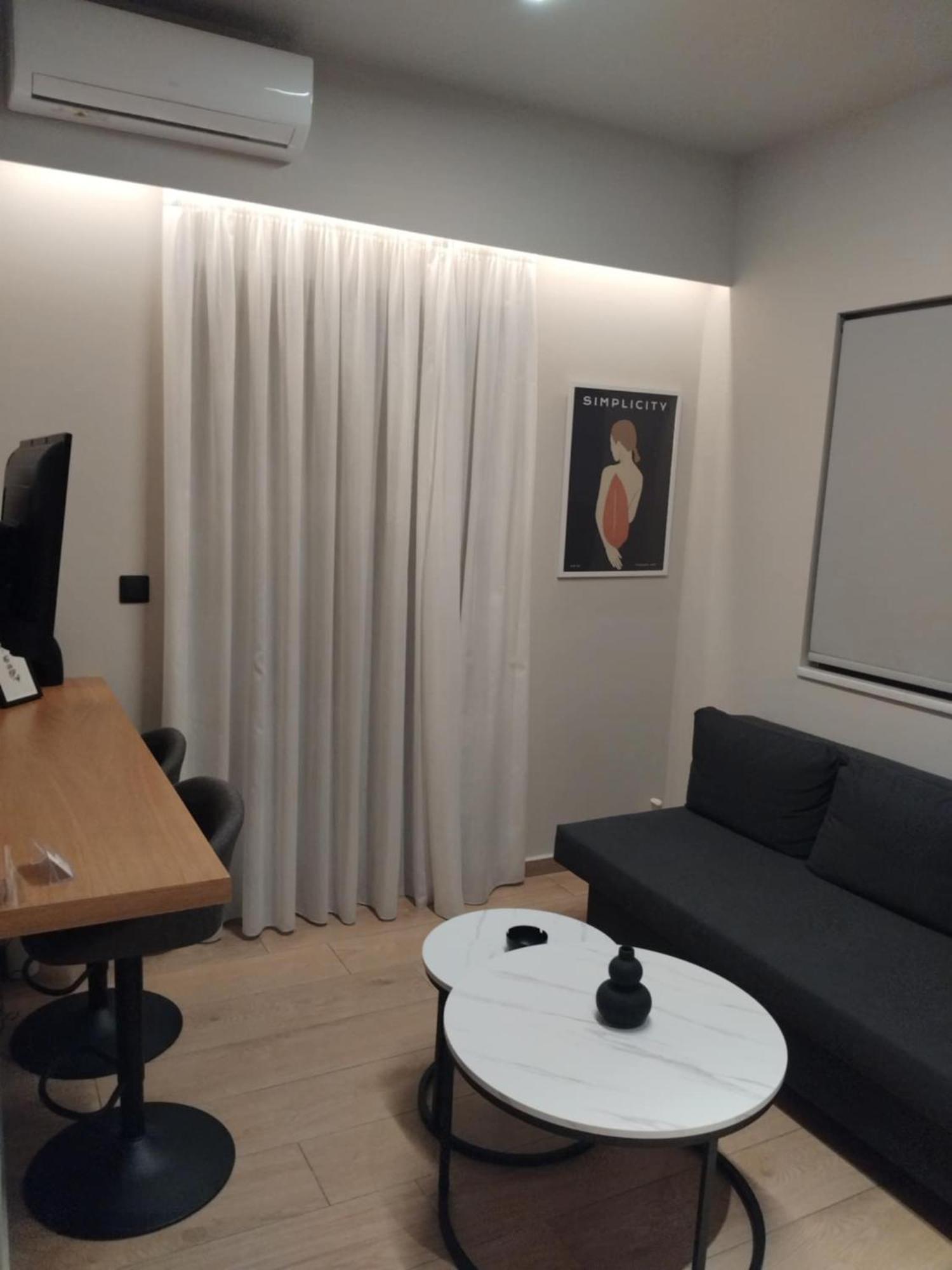 Simple, Calm And Luxurious Apartman Kalamáta Kültér fotó