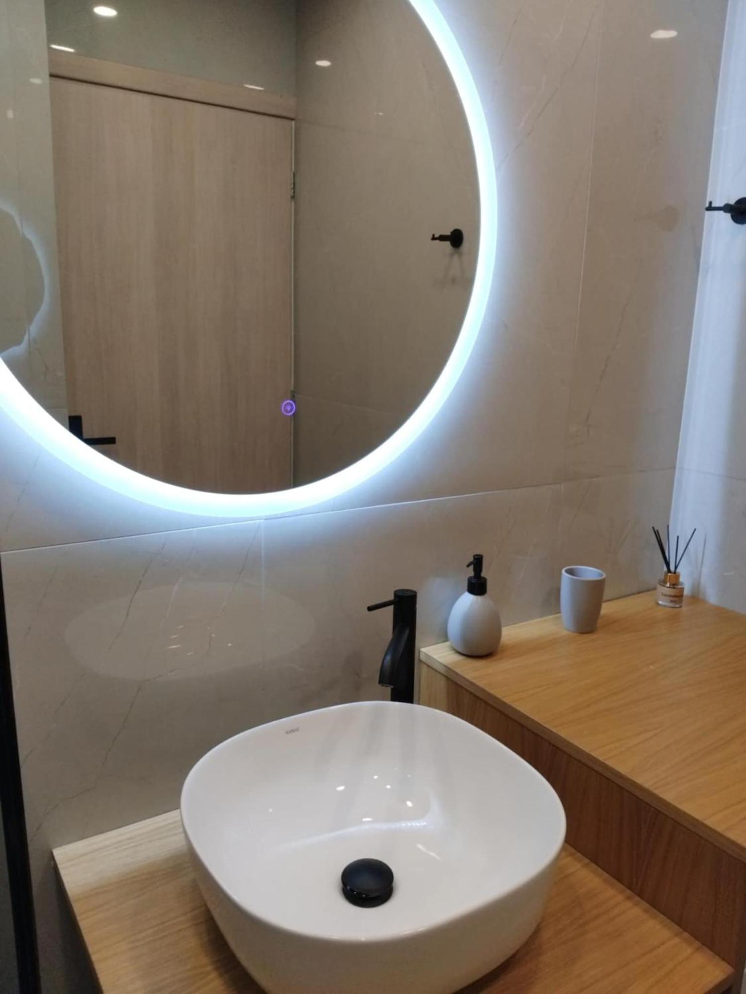Simple, Calm And Luxurious Apartman Kalamáta Kültér fotó
